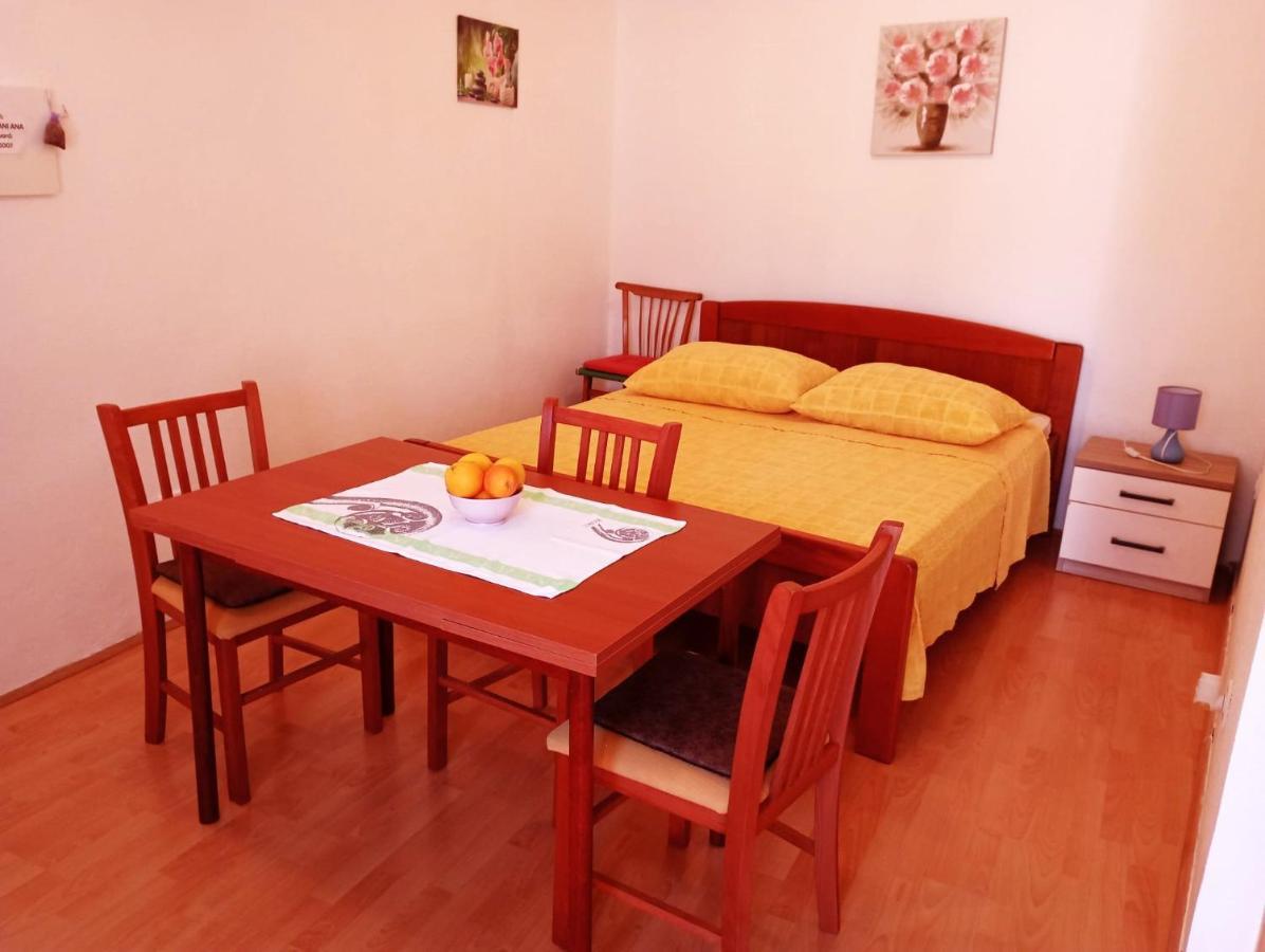 Ana Apartments Vis Kültér fotó