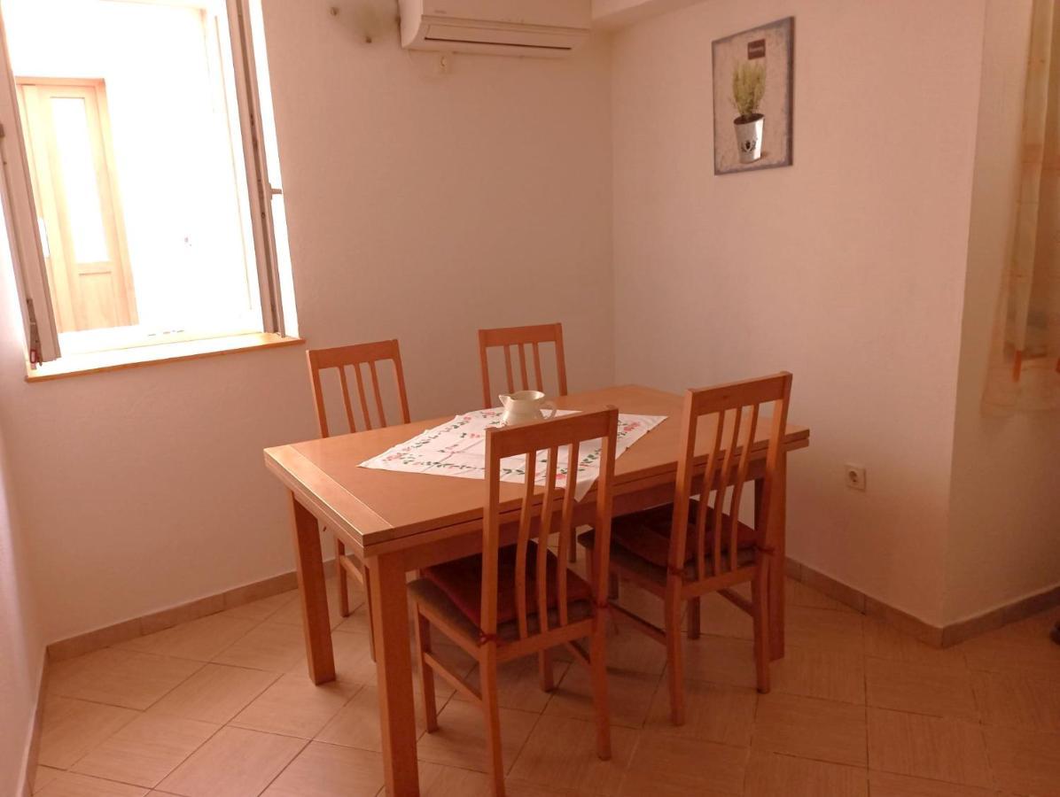 Ana Apartments Vis Kültér fotó