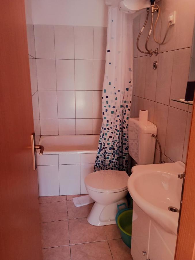 Ana Apartments Vis Kültér fotó